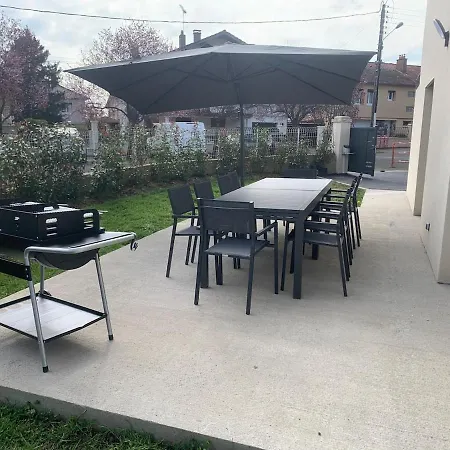 Maison Familiale Et Groupes