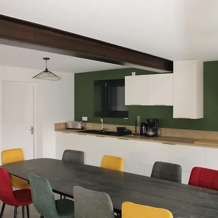 Vila Maison Familiale Et Groupes Issoire